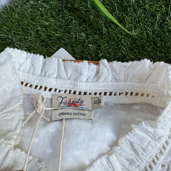 FAHERTY Willa Top - White Women size XS long sleeve button down $158.00* New WT - Picture 11 of 12